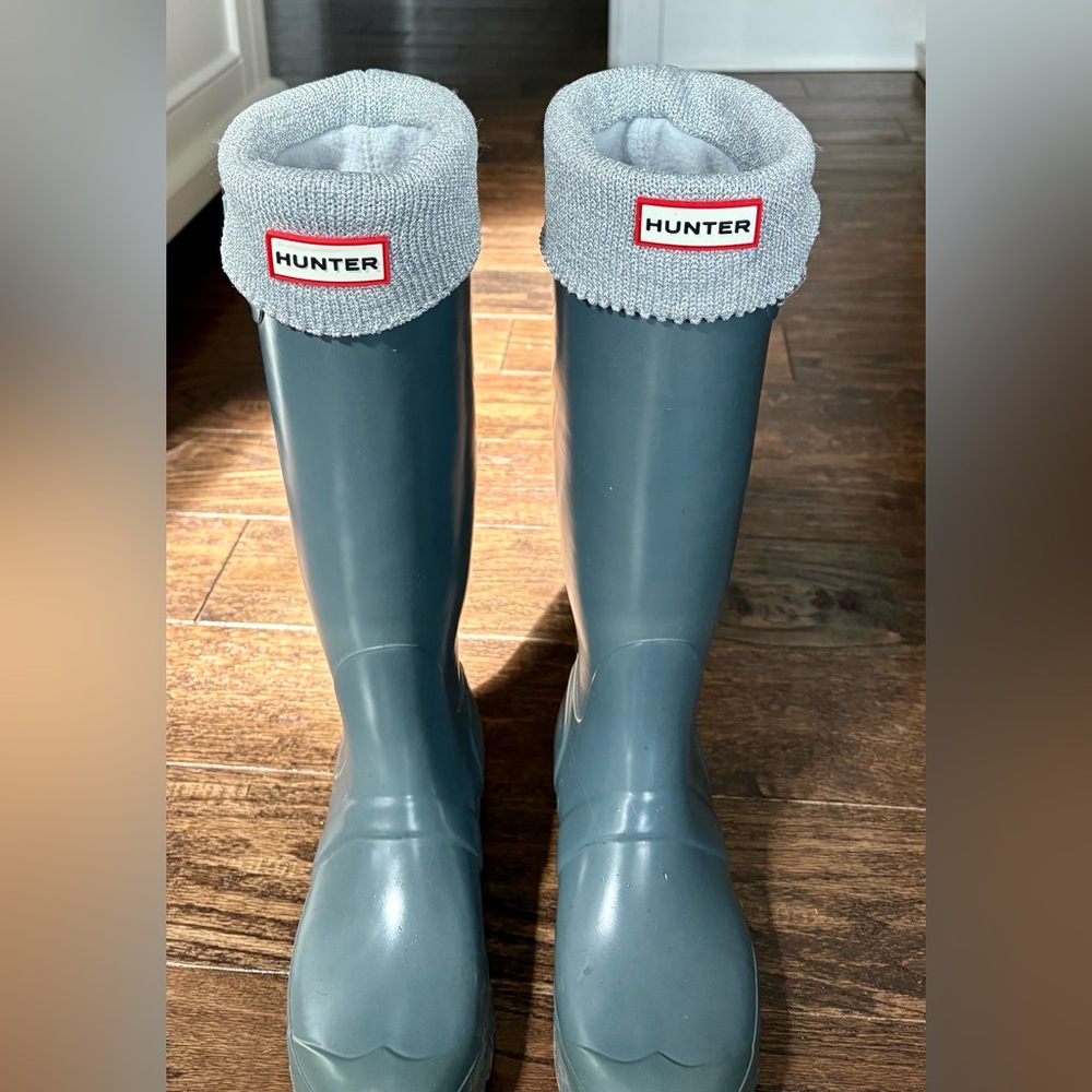 Hunter Gray Tall Rain Boots - with Hunter boot socks included!
